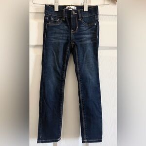 Jordache Kids Super Skinny Dark Blue Jeans
Adjustable Waist
